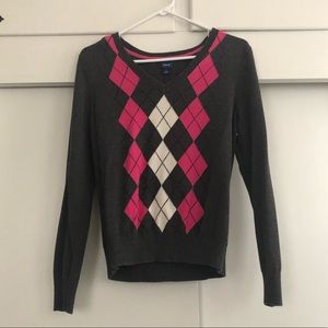 Izod V-Neck Sweater